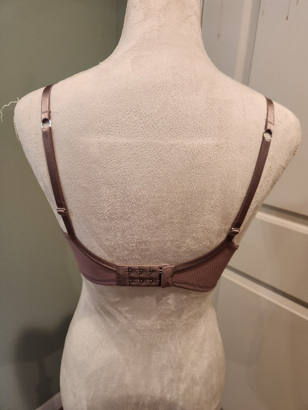 New Victoria's Secret Bra - Picture 2 of 3